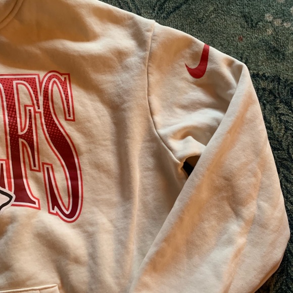 Nike White and Red Chiefs Hoodie - Picture 4 of 5